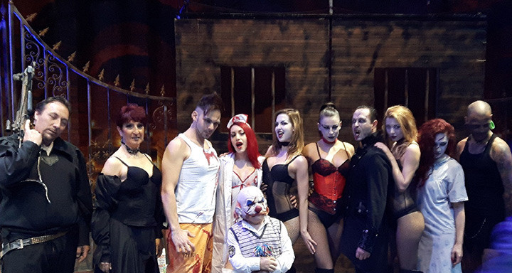 paranormal-circus-foto-cast