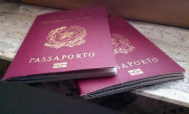400 passaporti rubati alla Questura di Trapani: fermati due extracomunitari